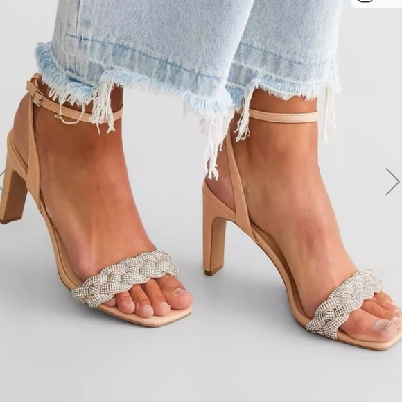 Qupid Heeled Sandals - Picture 1 of 8